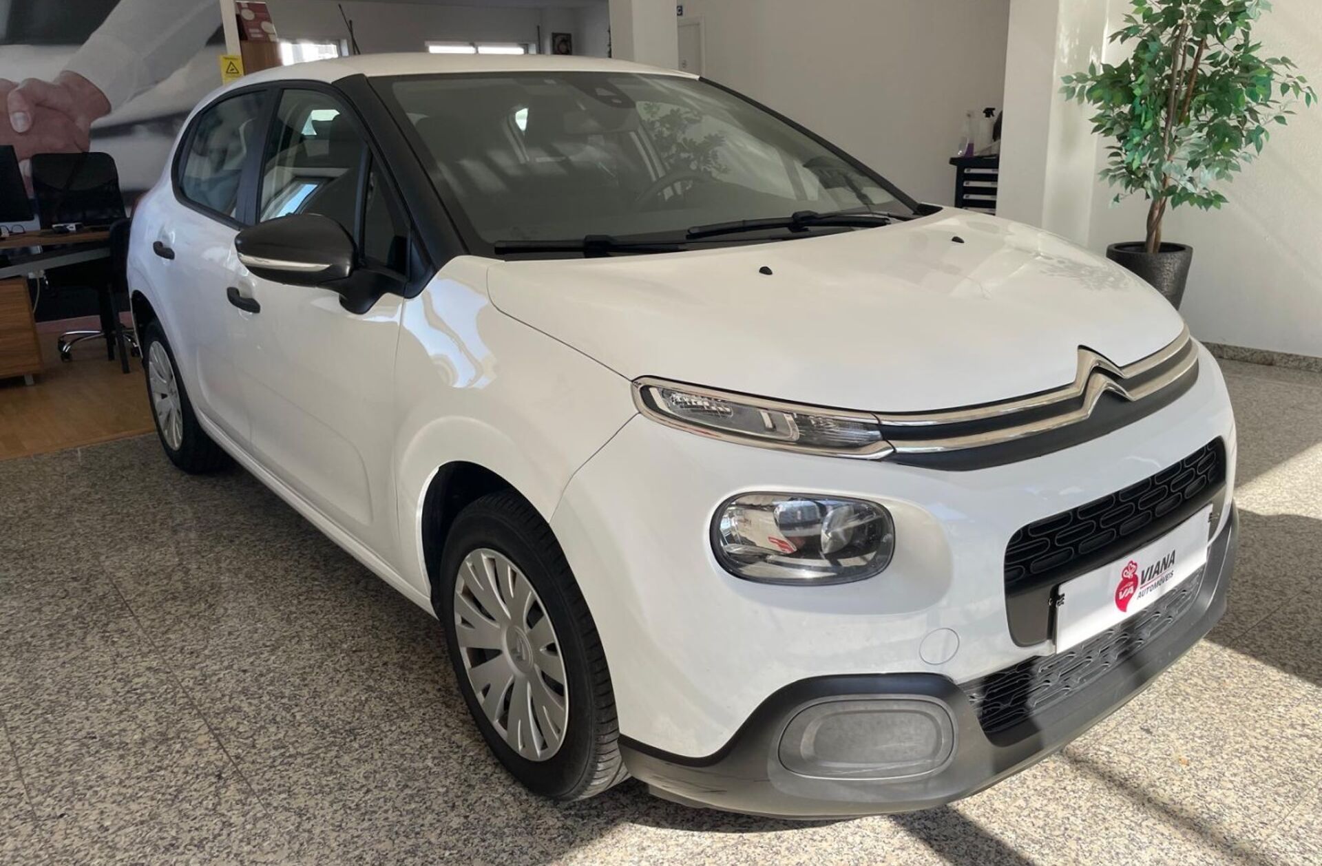 CITROEN C3 1.6 BlueHDi Attraction