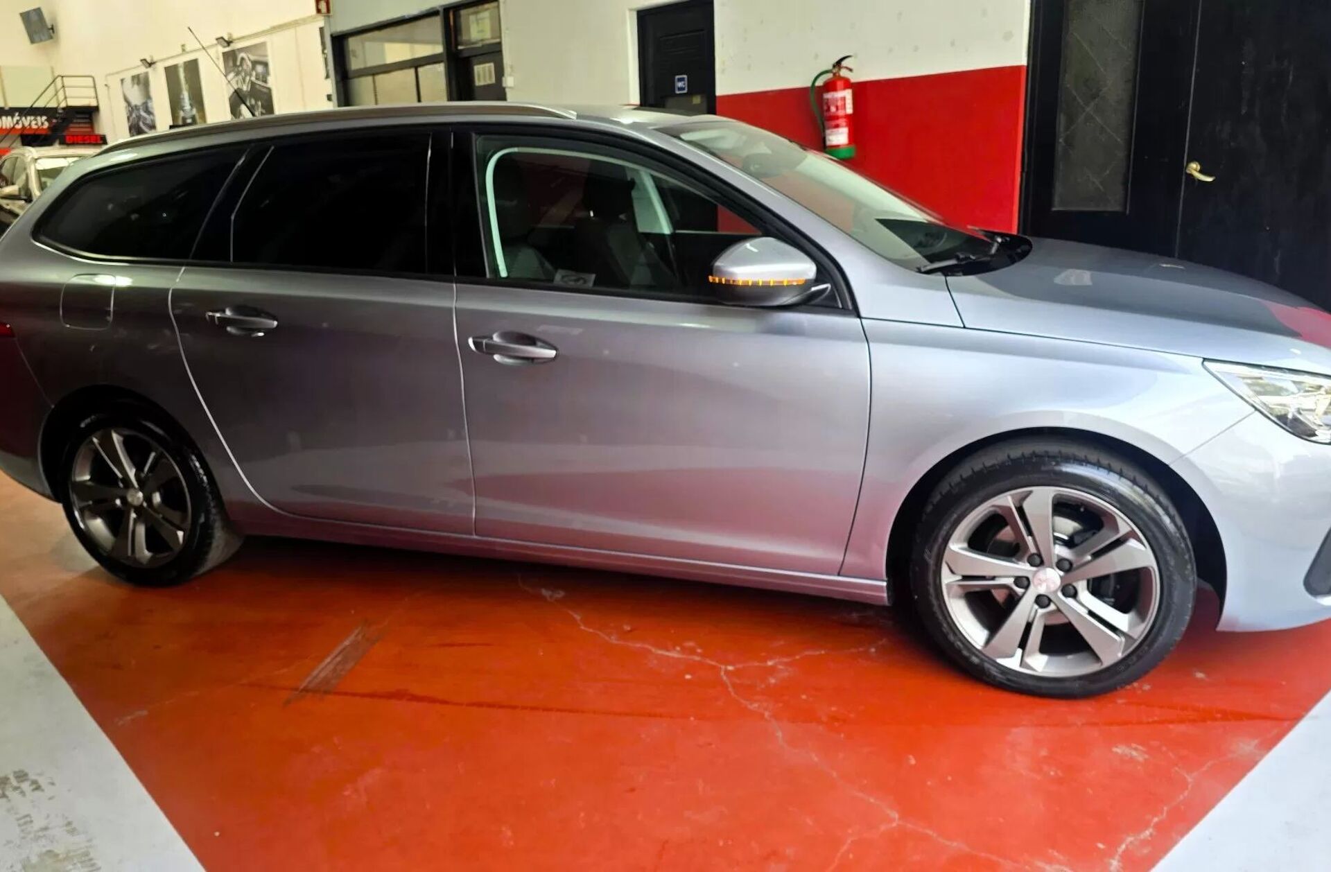 PEUGEOT 308 SW 1.5 BlueHDi Active J17