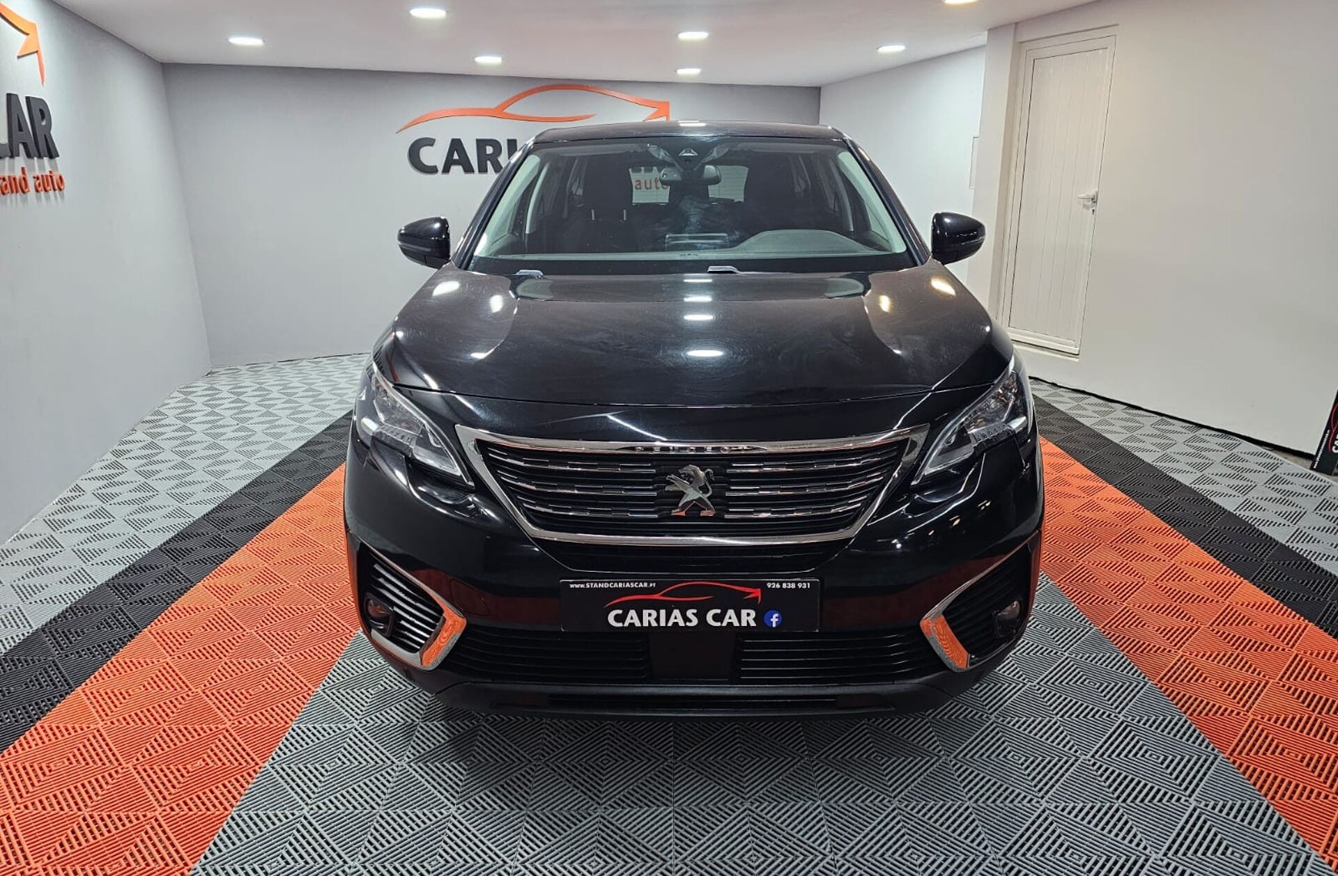 PEUGEOT 5008 1.5 BlueHDi Allure EAT8