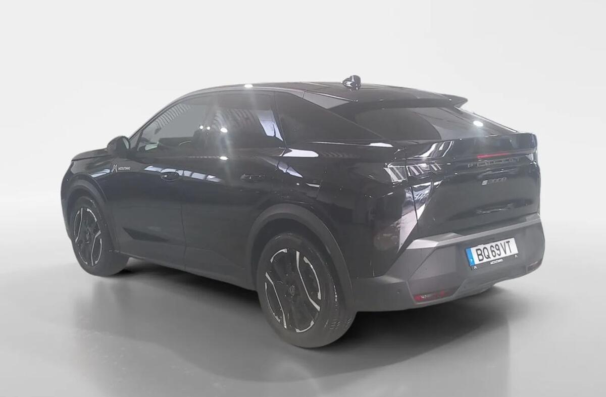 PEUGEOT 3008 e- 73 kWh Allure