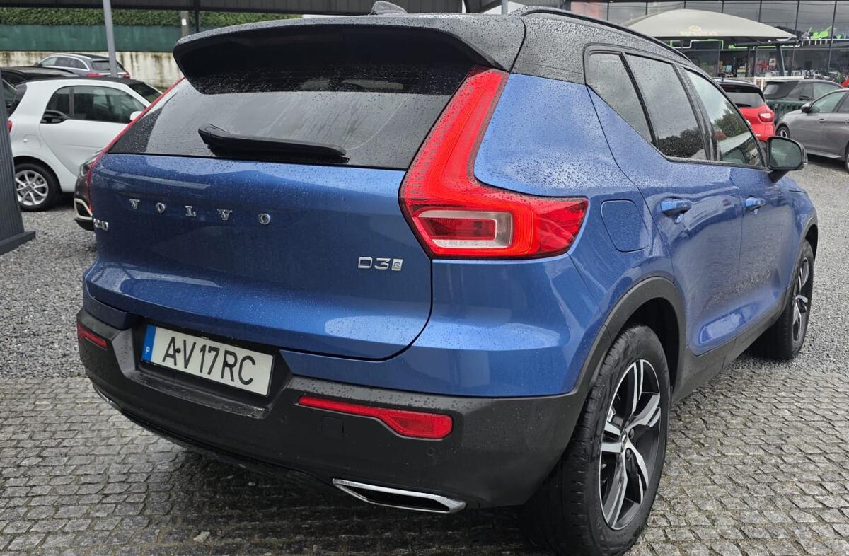 VOLVO XC40 2.0 D3 R-Design Geartronic