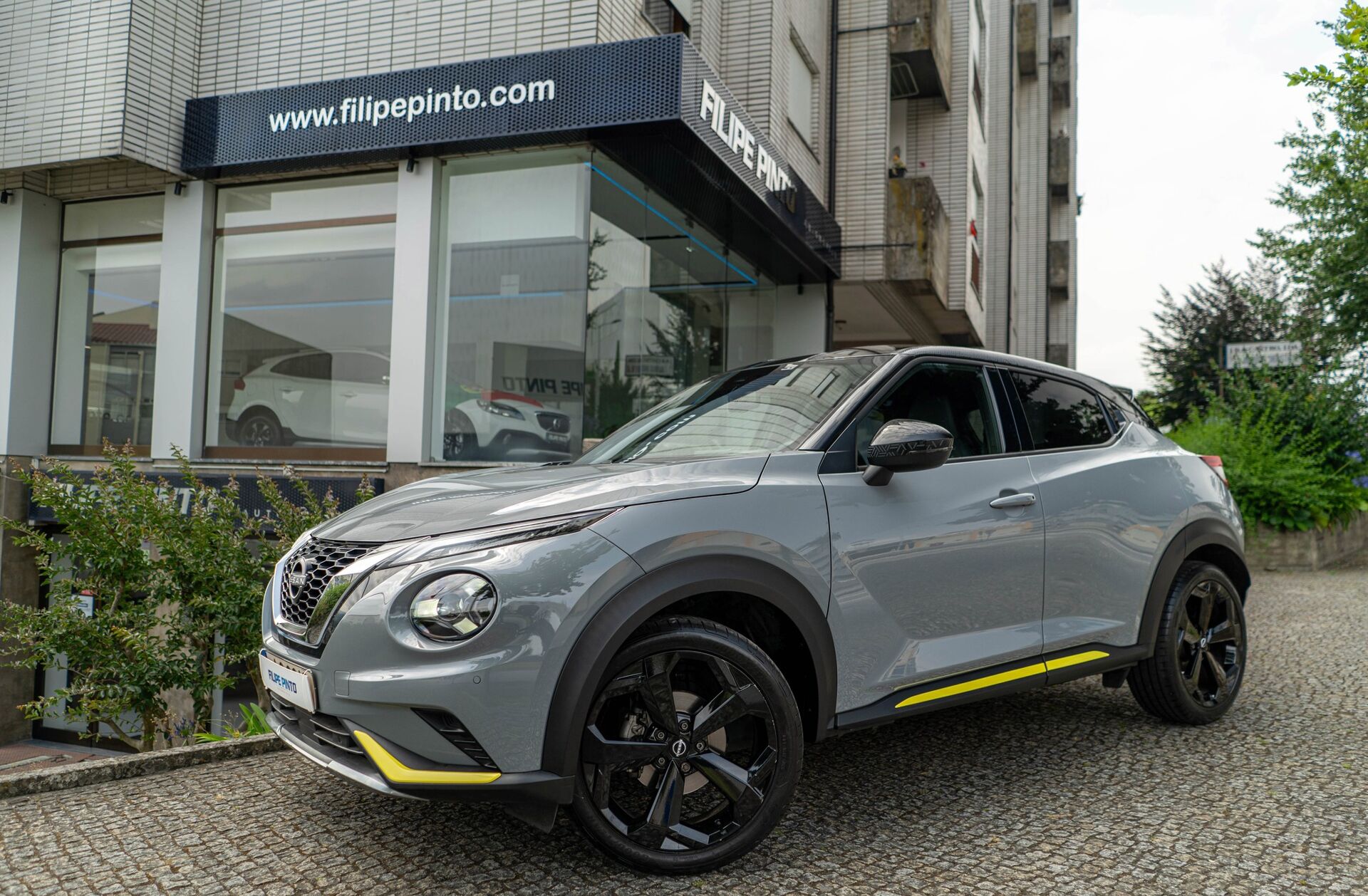 NISSAN Juke 1.0 DIG-T Kiiro