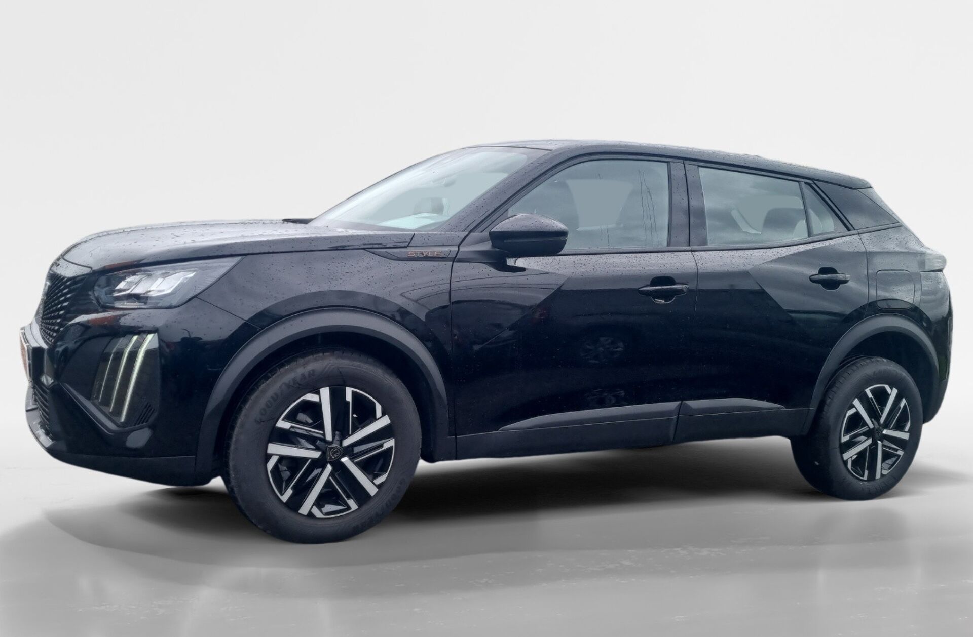 PEUGEOT 2008 1.2 PureTech Style