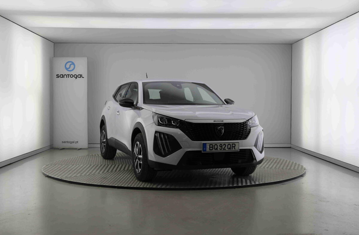 PEUGEOT 2008 1.2 PureTech Style