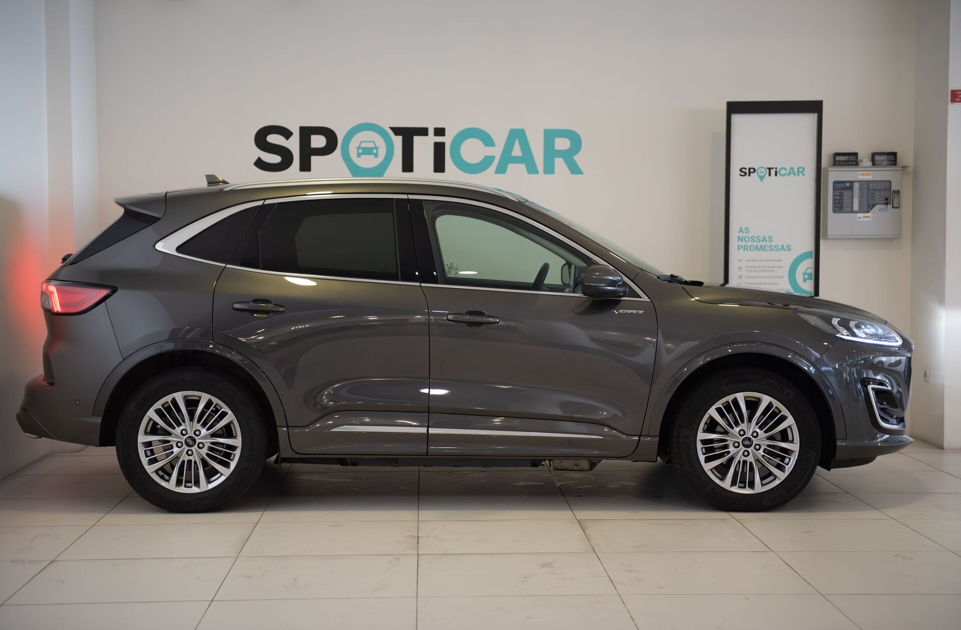 FORD Kuga 2.5 PHEV Vignale