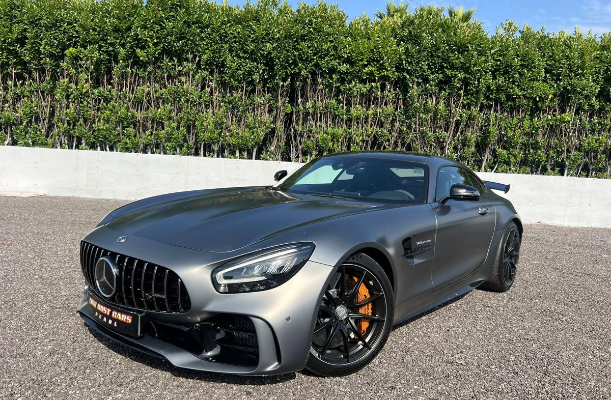 MERCEDES AMG GT R