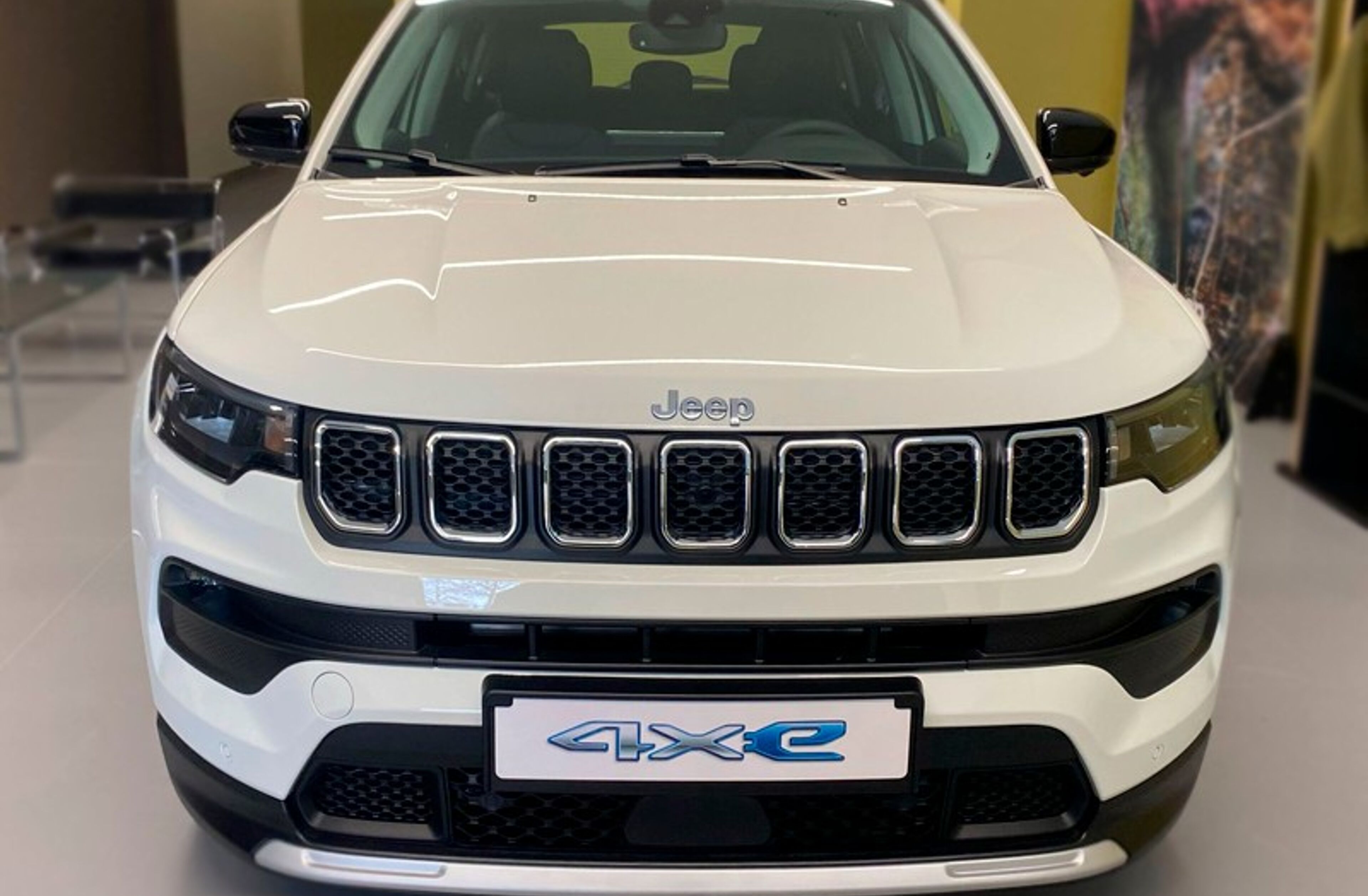 JEEP Compass 1.3 TG 4Xe Atitude