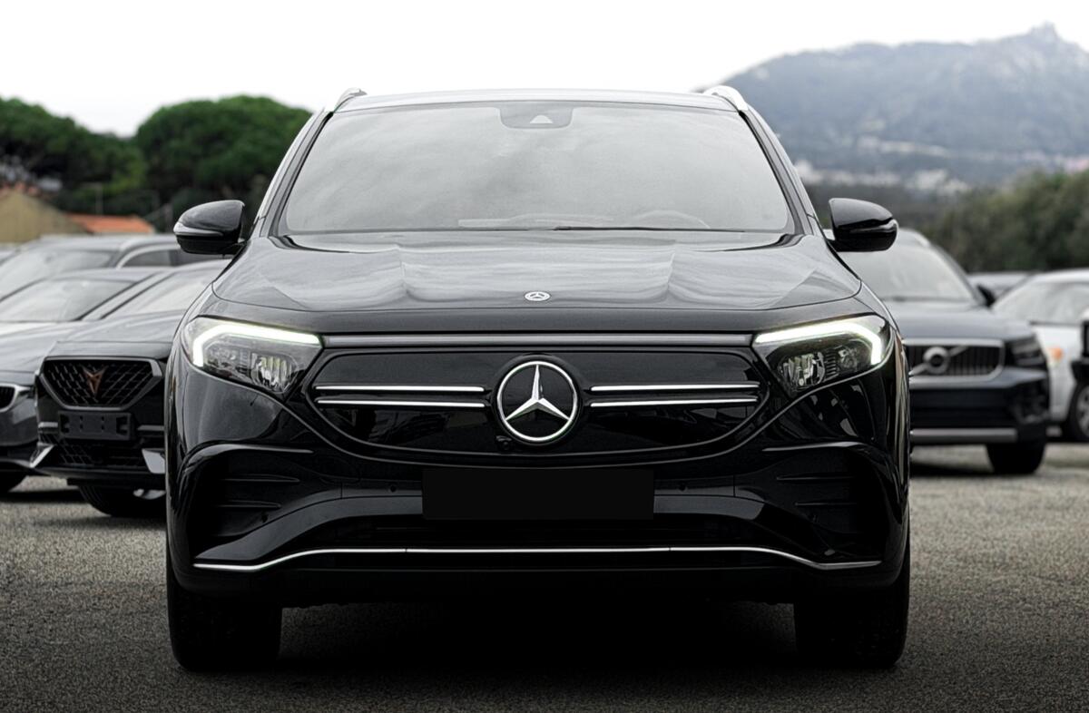 MERCEDES EQA 250+ AMG Line