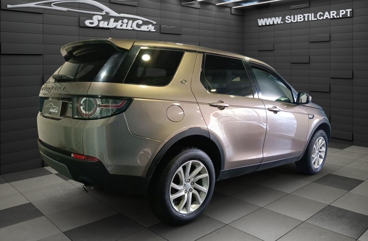 LAND ROVER Discovery 2.0 SD4 S Auto