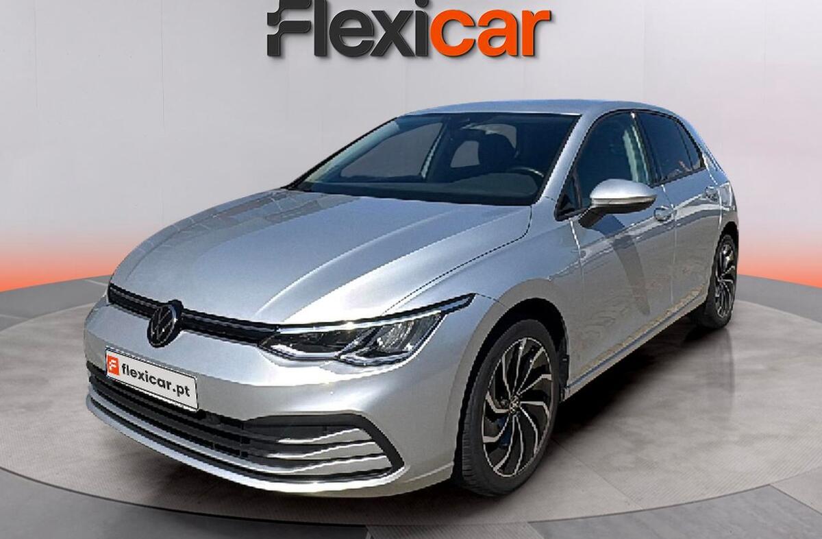 VOLKSWAGEN Golf 1.0 TSI Life