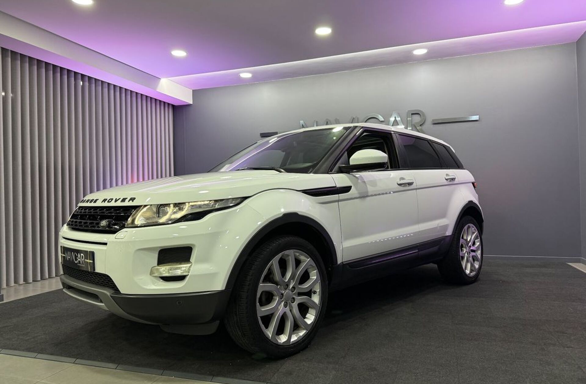 LAND ROVER Range Rover Evoque 2.2 TD4 Prestige Aut.159g