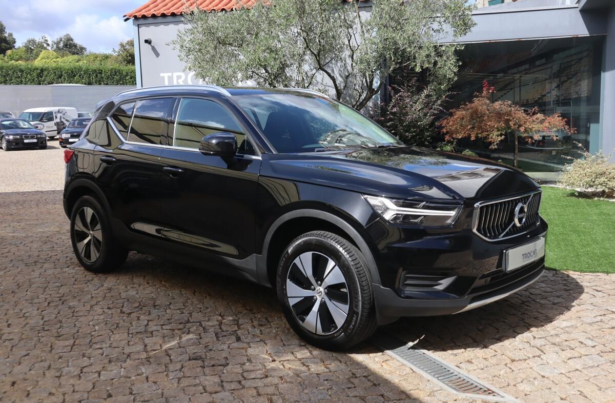 VOLVO XC40 1.5 T4 PHEV Inscription Expression