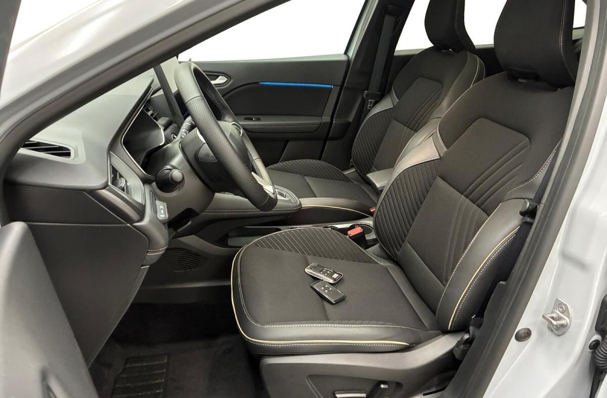 RENAULT Symbioz 1.6 E-Tech Full Hybrid Iconic