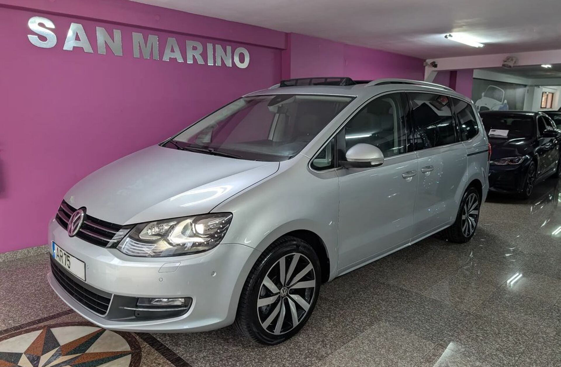 VOLKSWAGEN Sharan 1.4 TSI Highline DSG