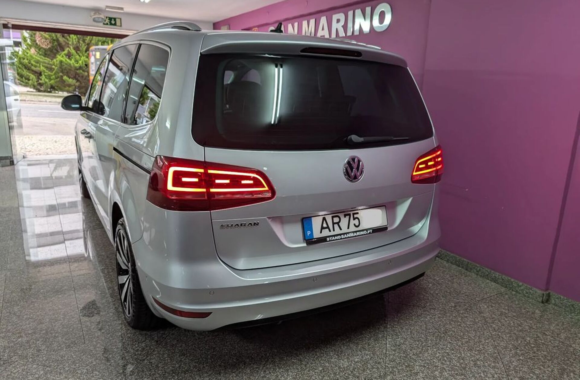 VOLKSWAGEN Sharan 1.4 TSI Highline DSG