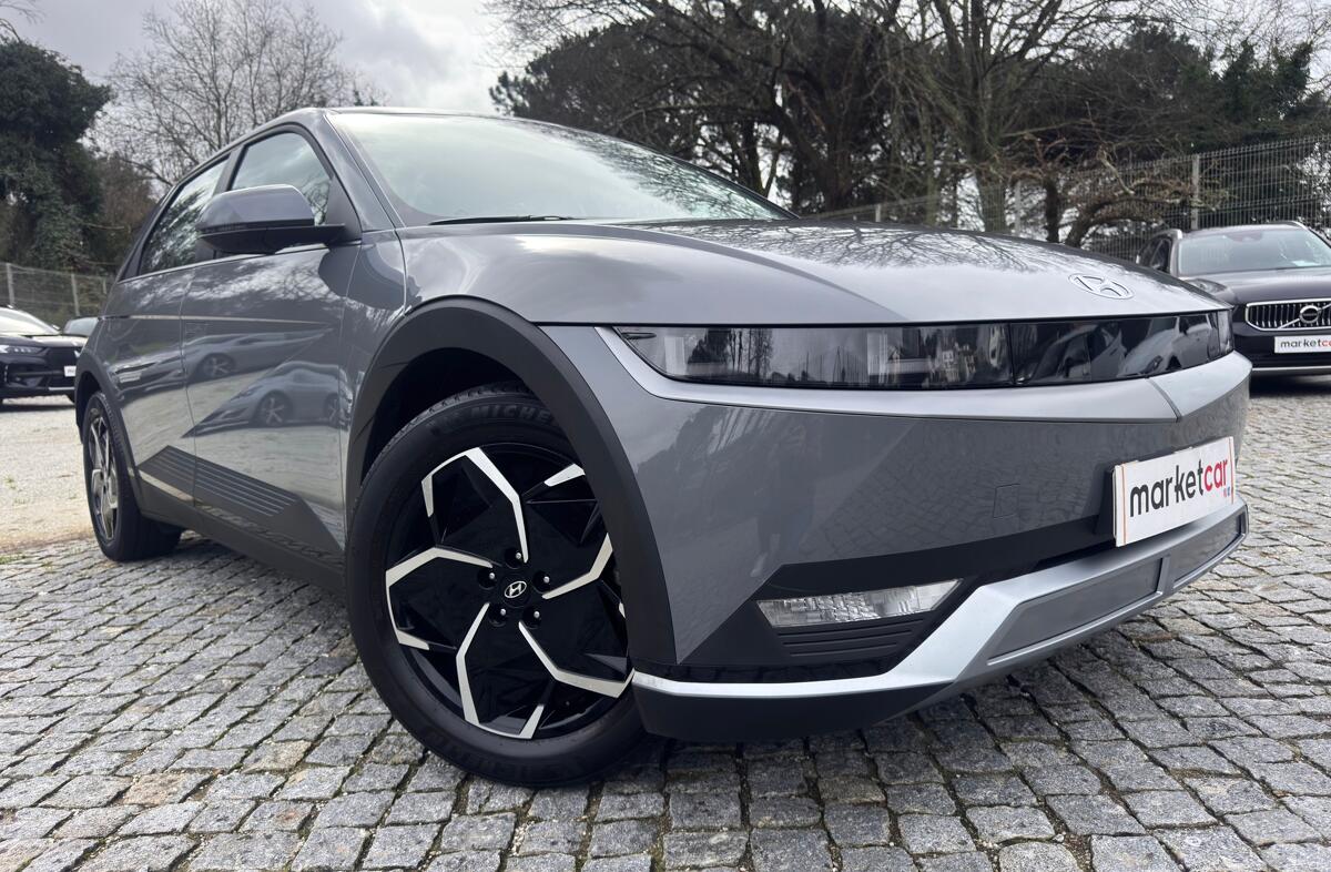 HYUNDAI Ioniq 5 77 kWh Premium