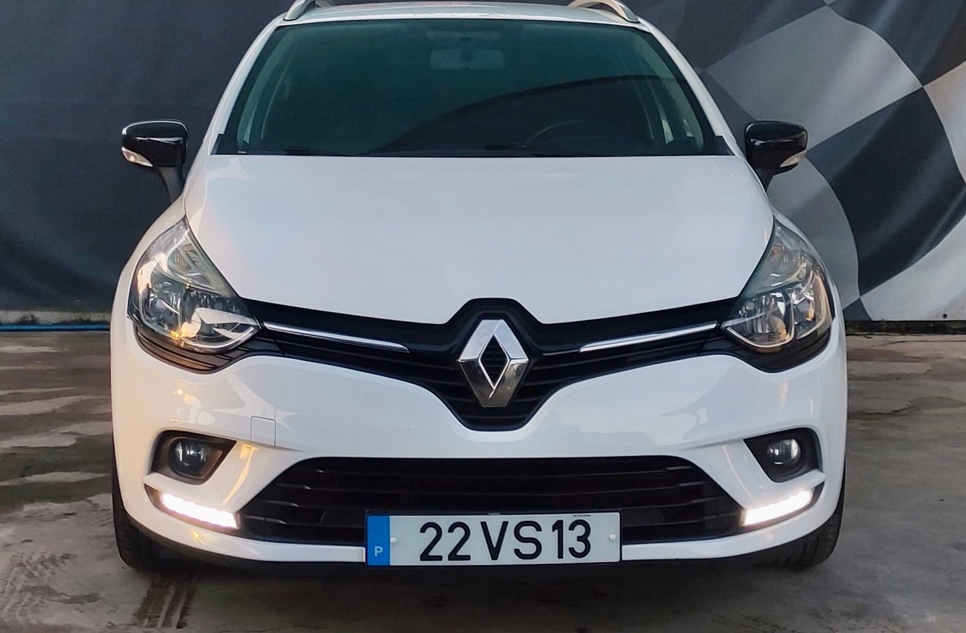 RENAULT Clio 1.5 dCi Limited