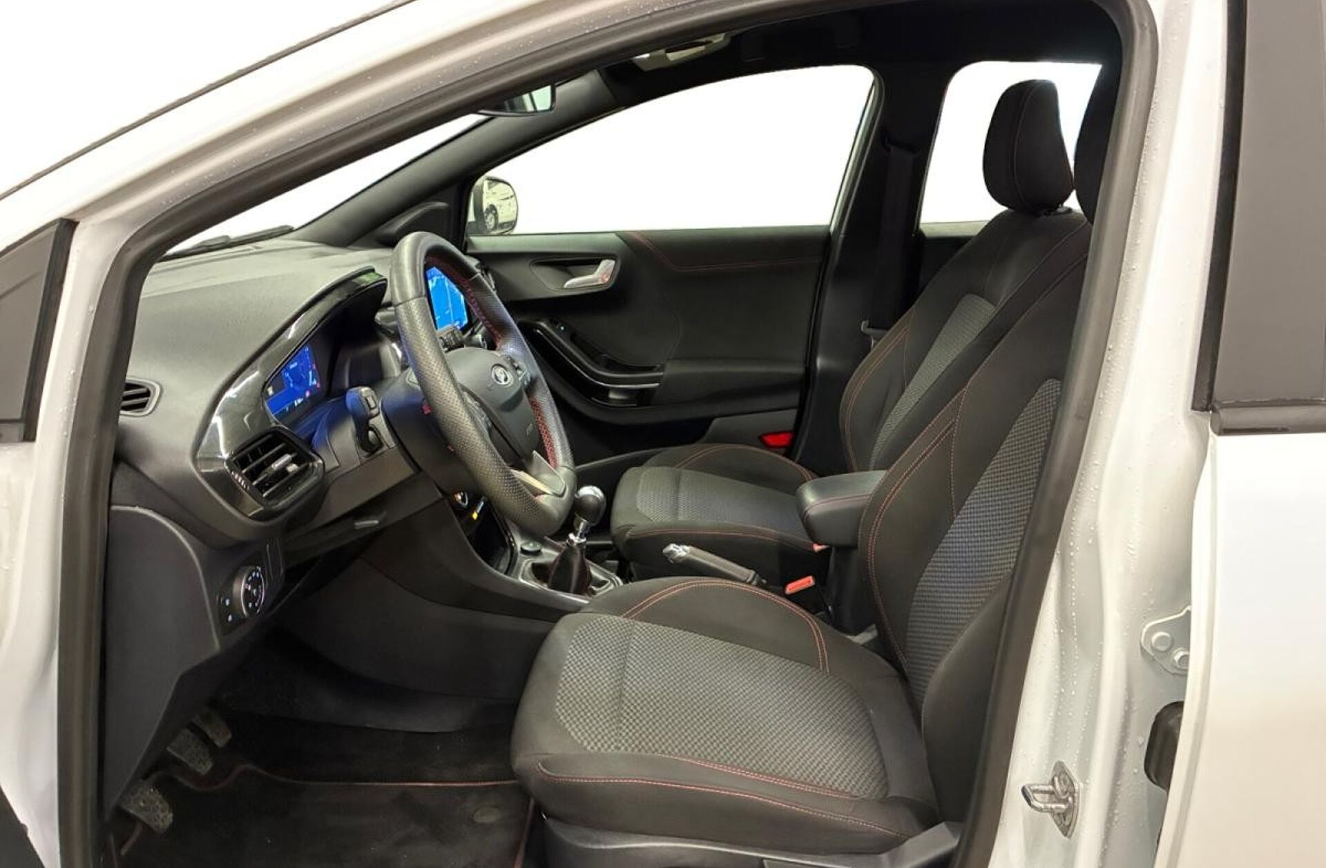 FORD Puma 1.0 EcoBoost MHEV ST-Line Design