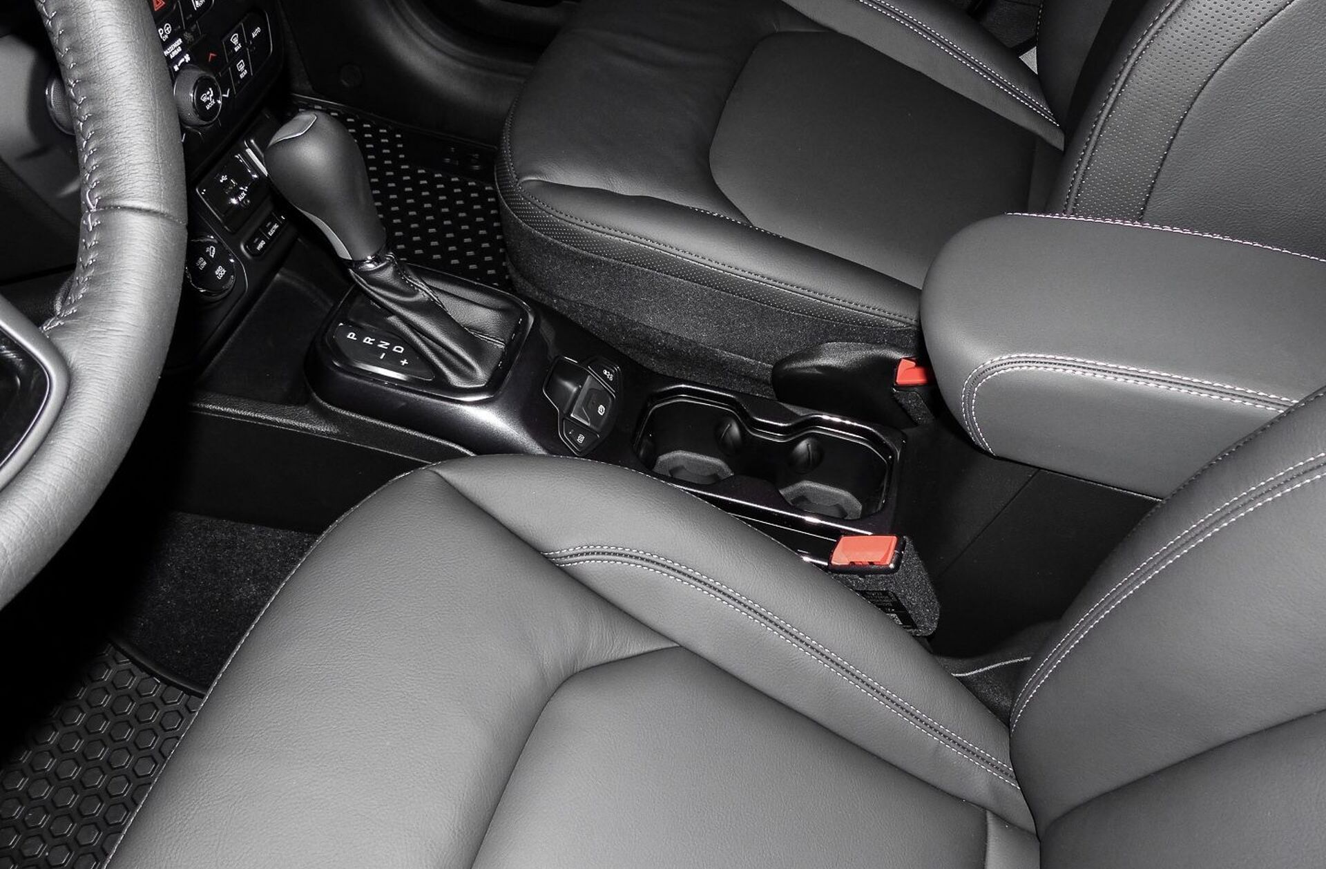 JEEP Renegade 1.3 TG 4Xe S