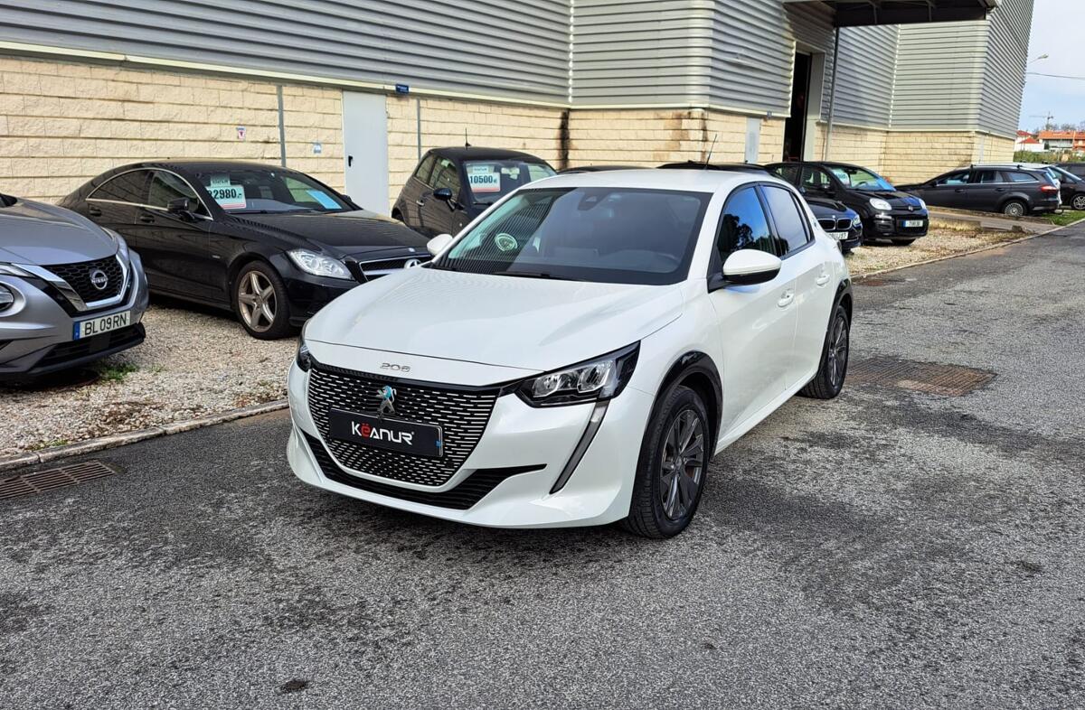 PEUGEOT 208 e- 50 kWh Active Pack