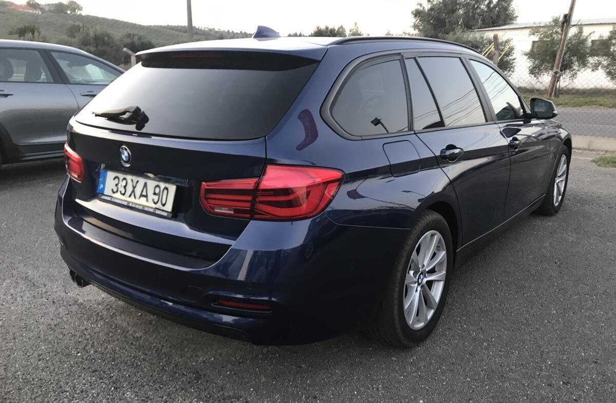 BMW Serie-3 320 d Touring xDrive Auto