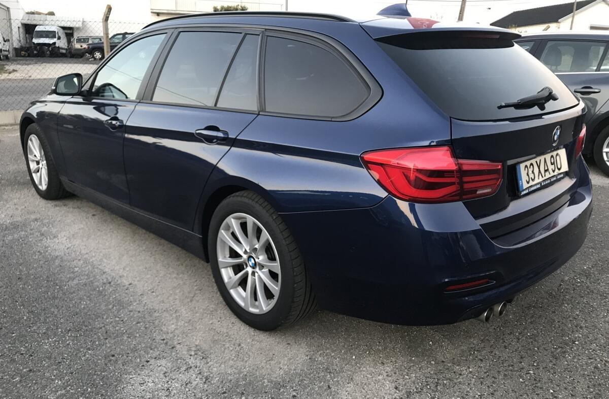 BMW Serie-3 320 d Touring xDrive Auto