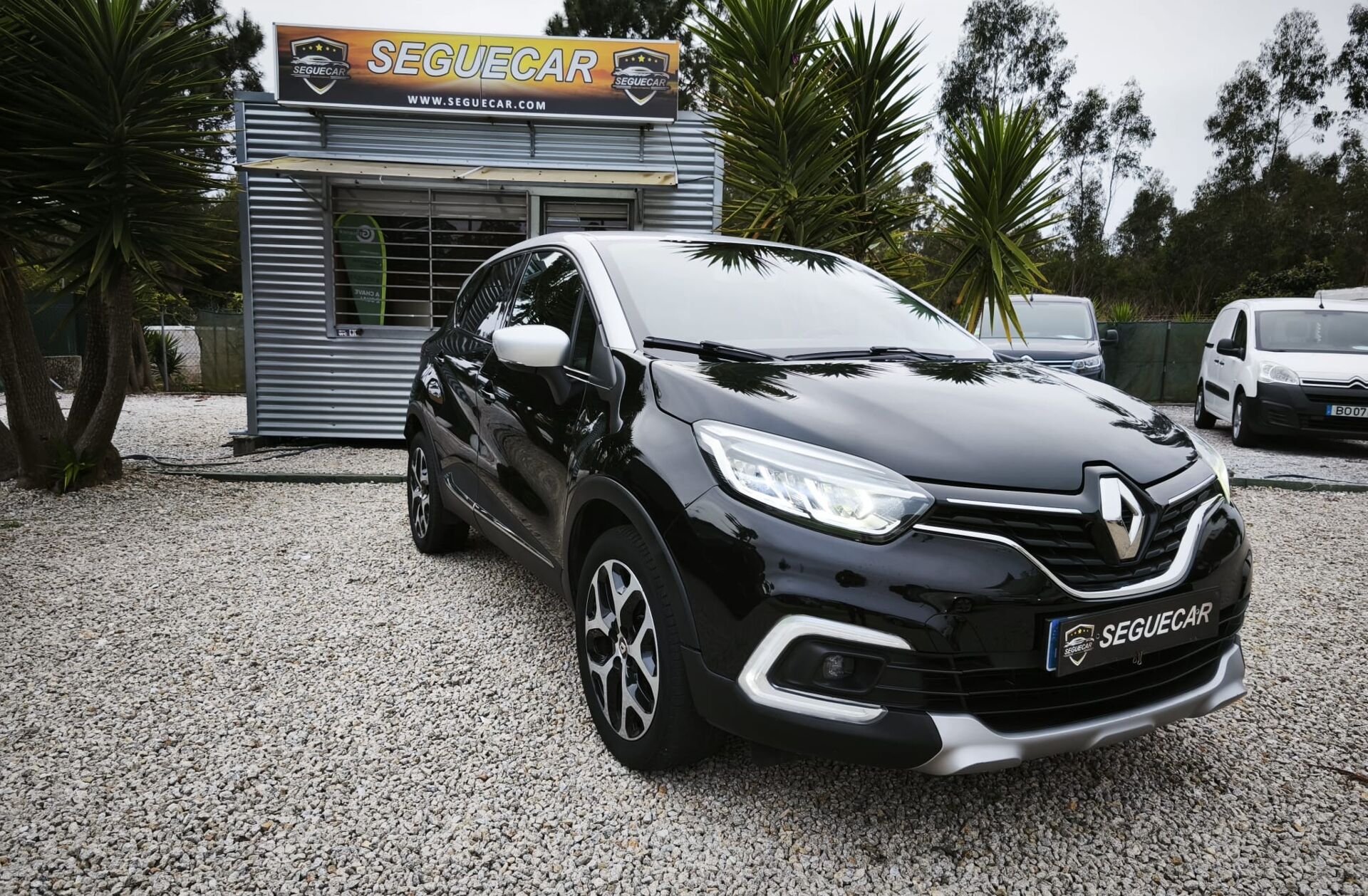 RENAULT Captur 1.2 TCe Exclusive