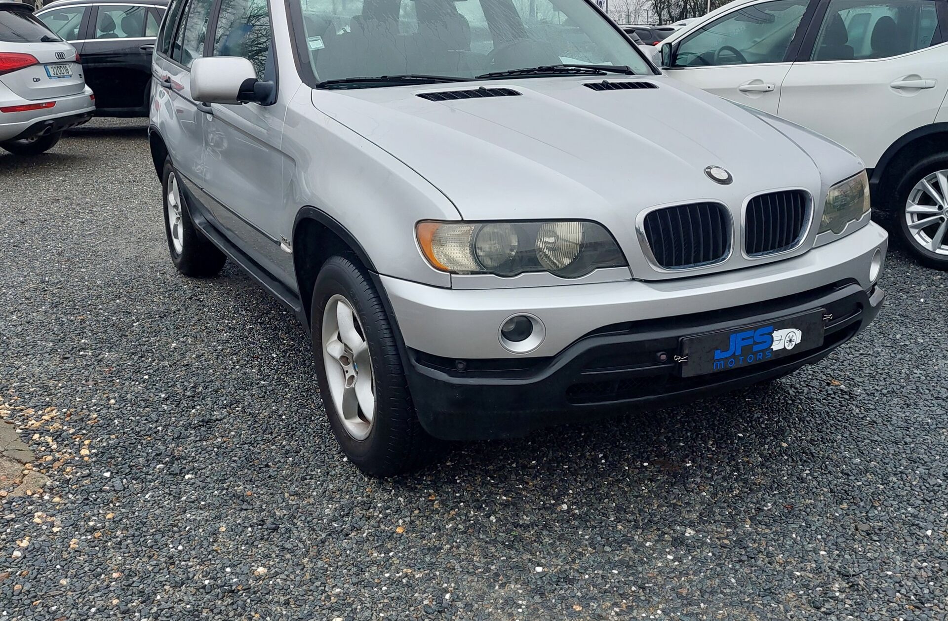 BMW X5 4.4