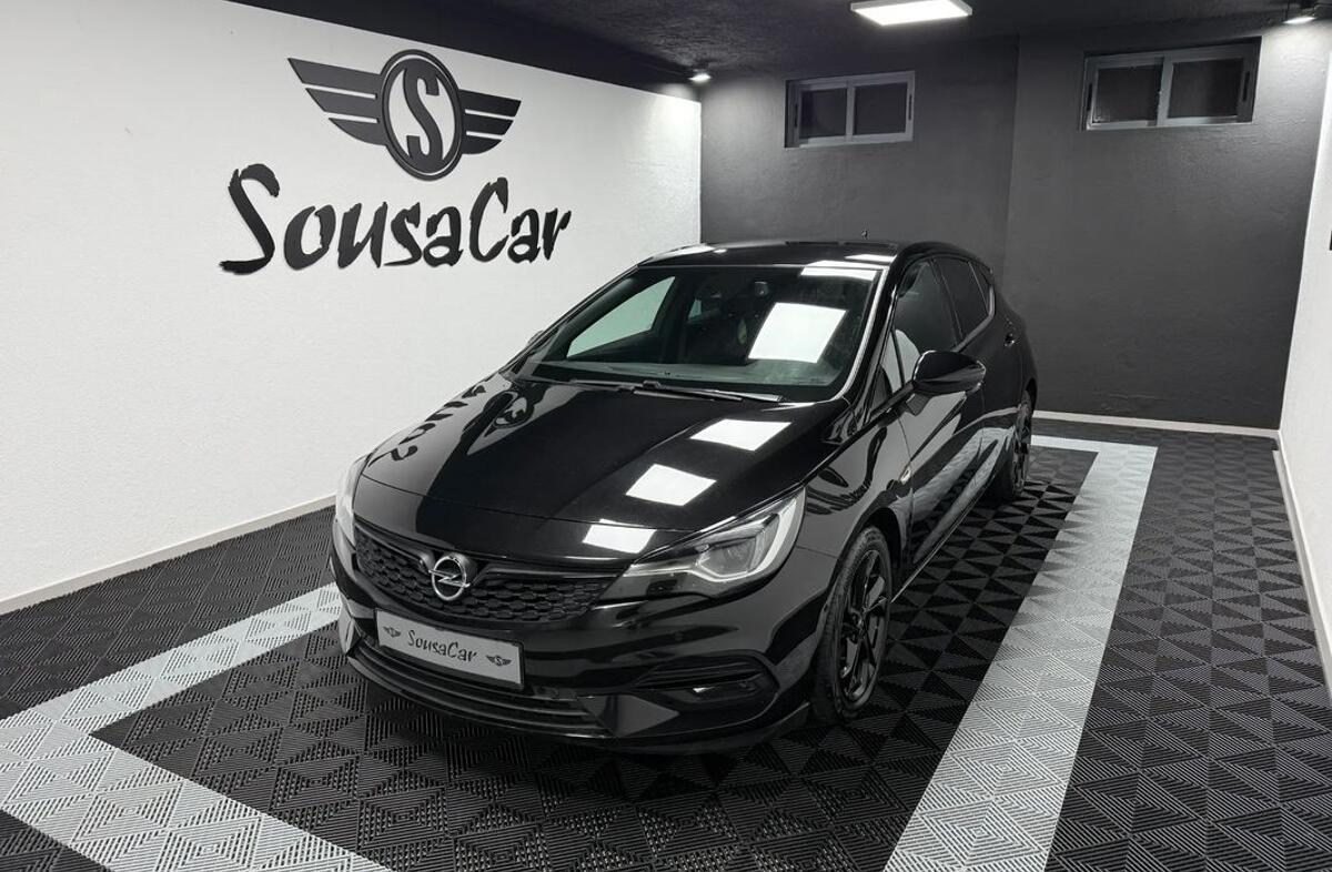 OPEL Astra 1.5 D Elegance