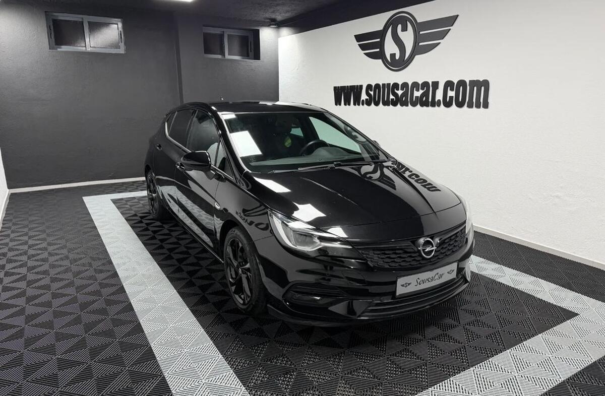 OPEL Astra 1.5 D Elegance