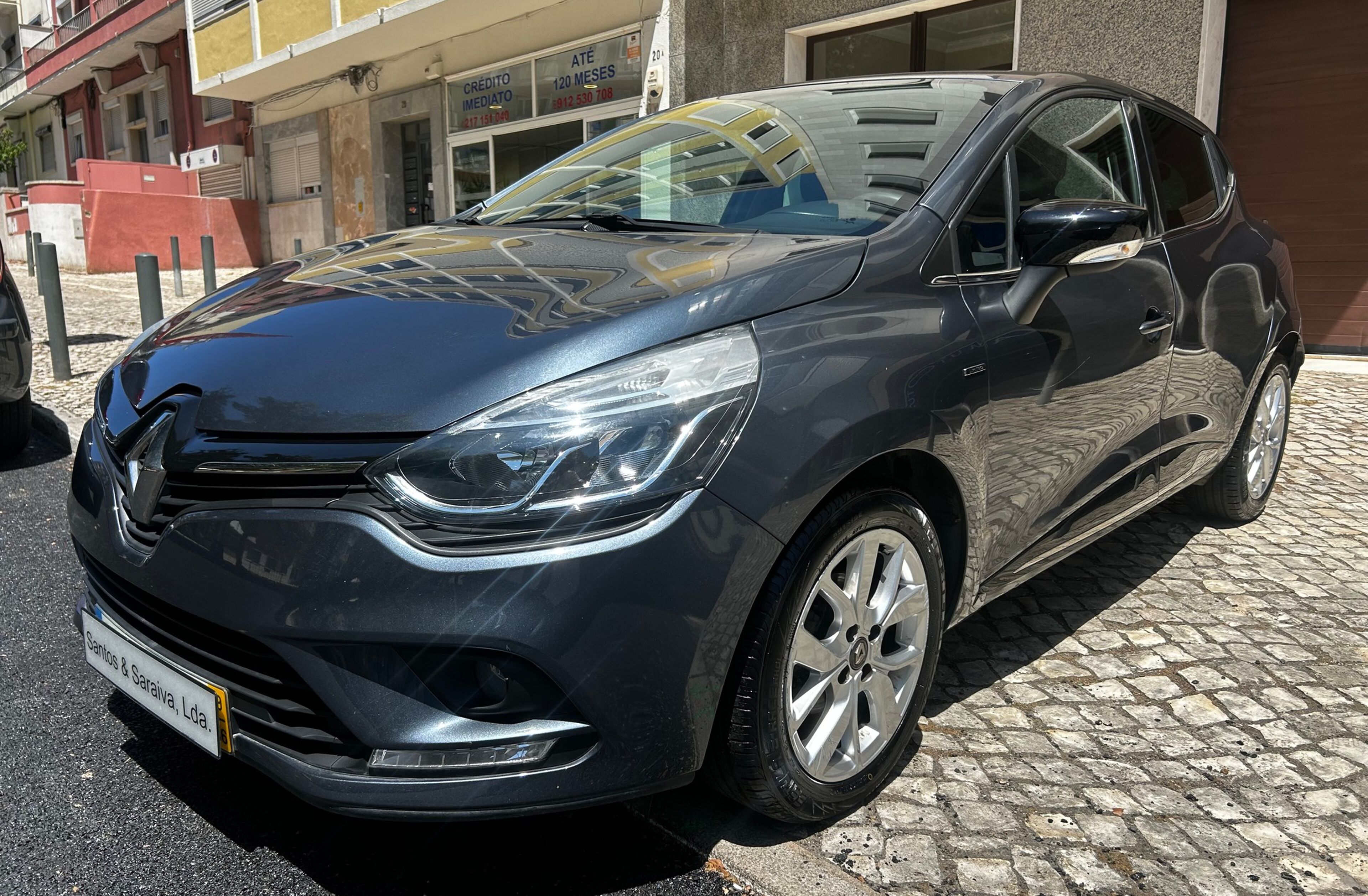 RENAULT Clio 0.9 TCe Limited