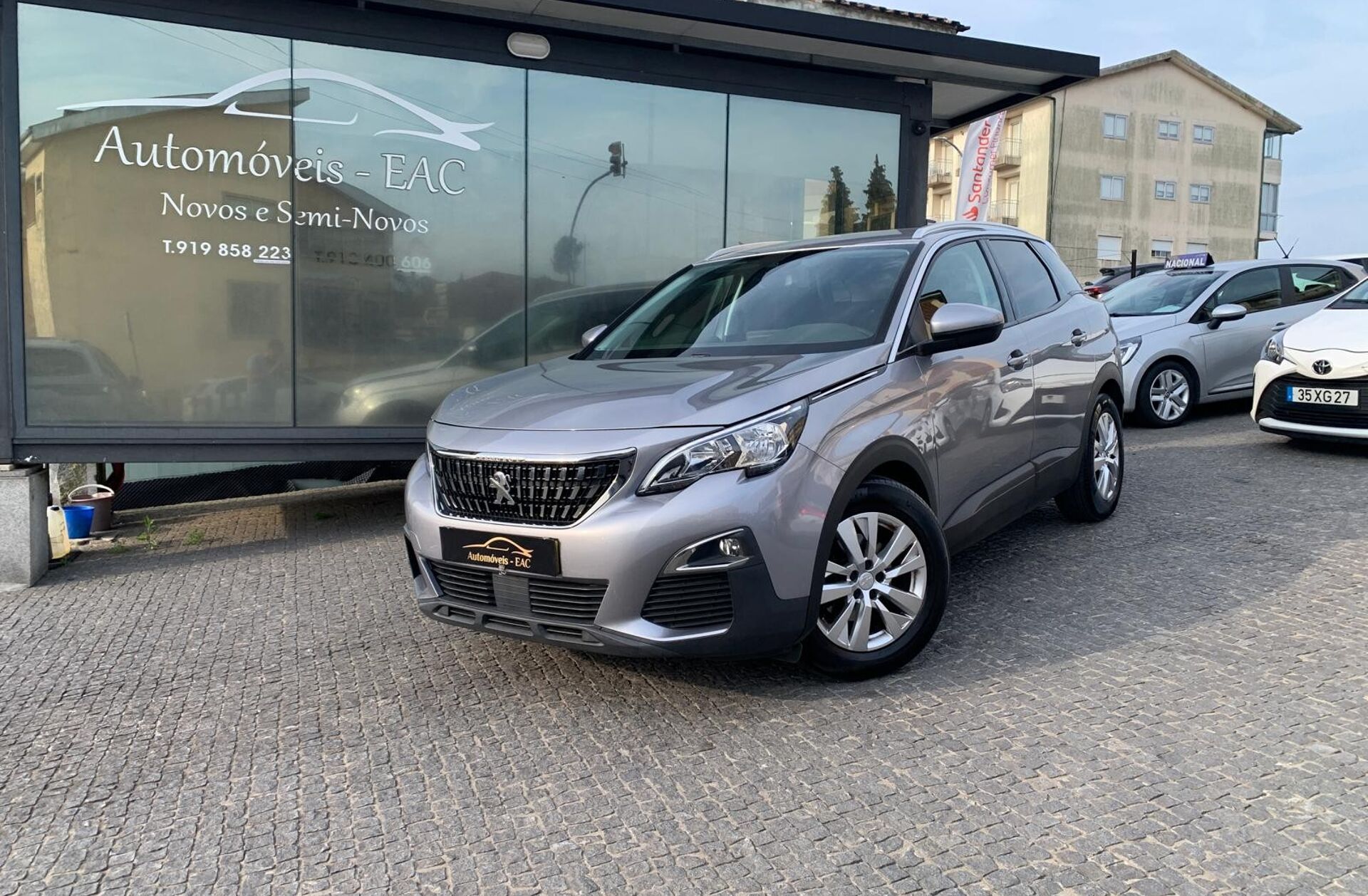 PEUGEOT 3008 1.5 BlueHDi Active