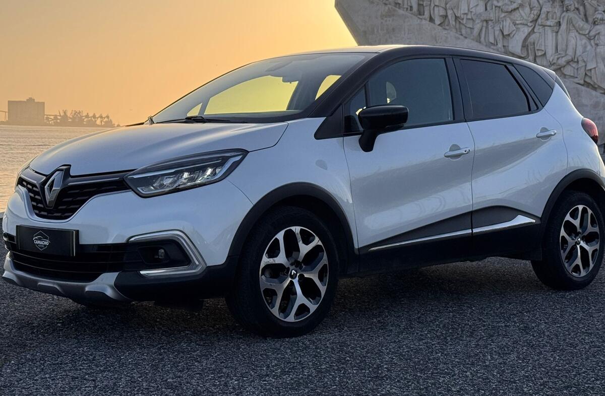 RENAULT Captur 1.2 TCe Exclusive