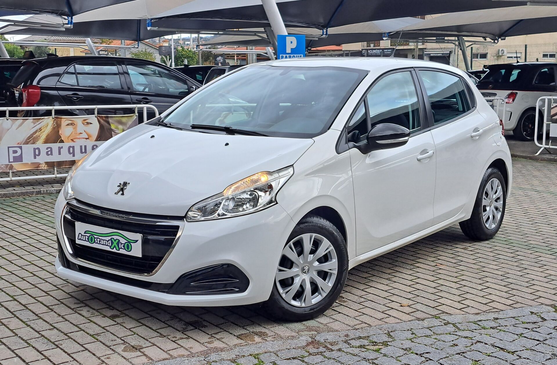 PEUGEOT 208 1.5 BlueHDi Active
