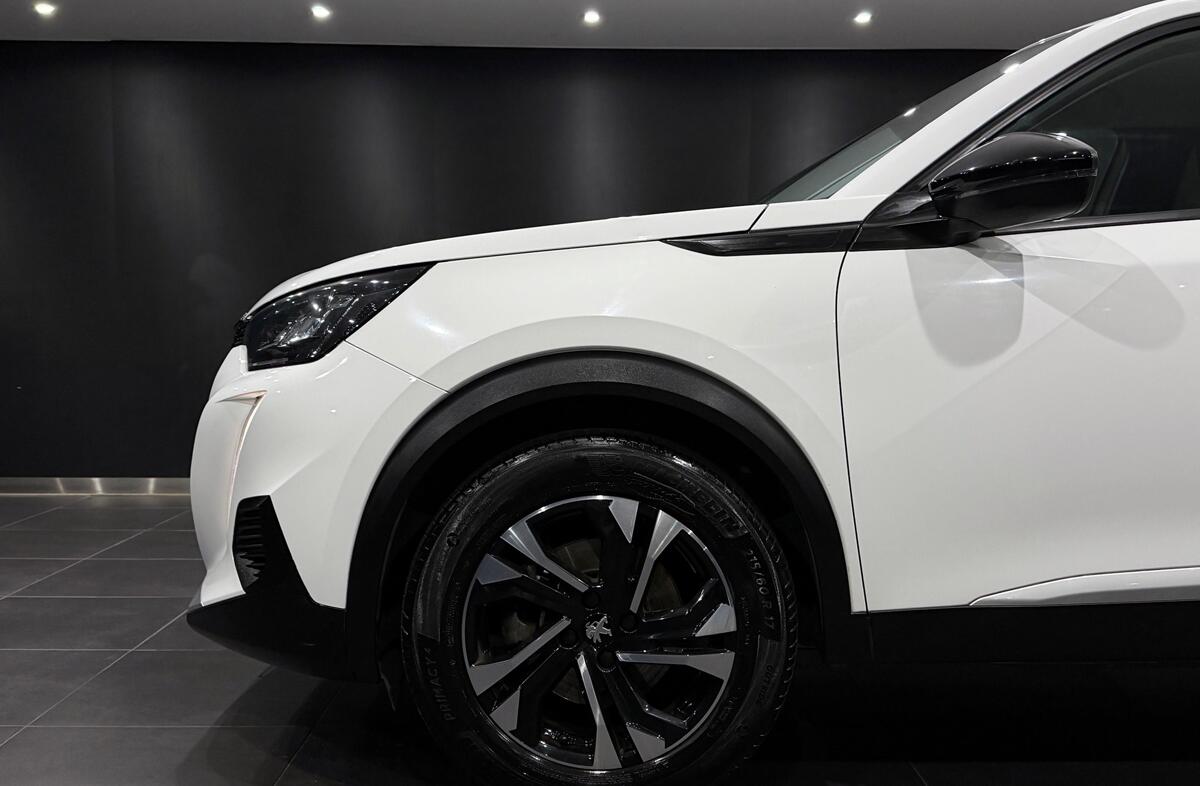 PEUGEOT 2008 1.5 BlueHDi Allure Pack EAT8