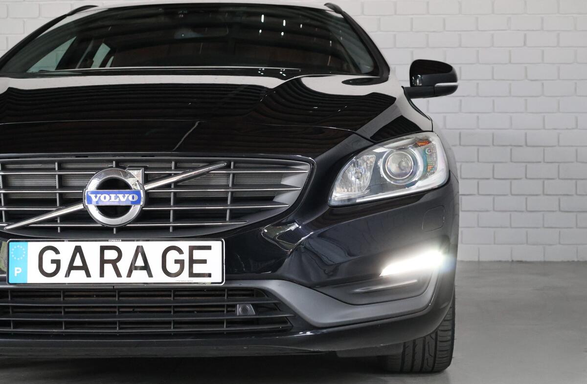 VOLVO V60 1.6 D2 Drive Momentum Start/Stop