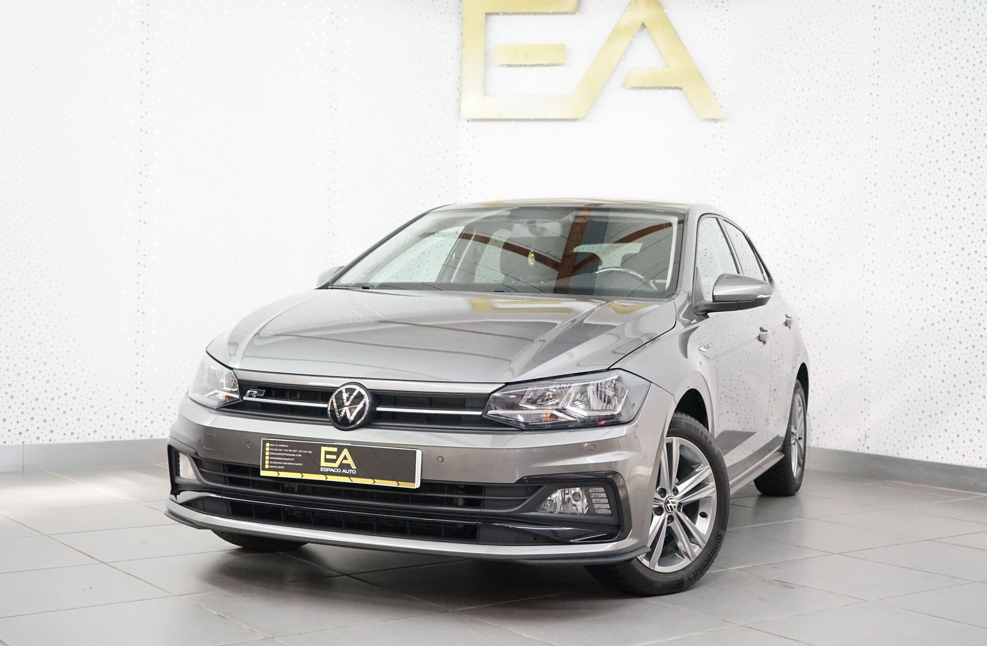 VOLKSWAGEN Polo 1.0 TSI R-Line