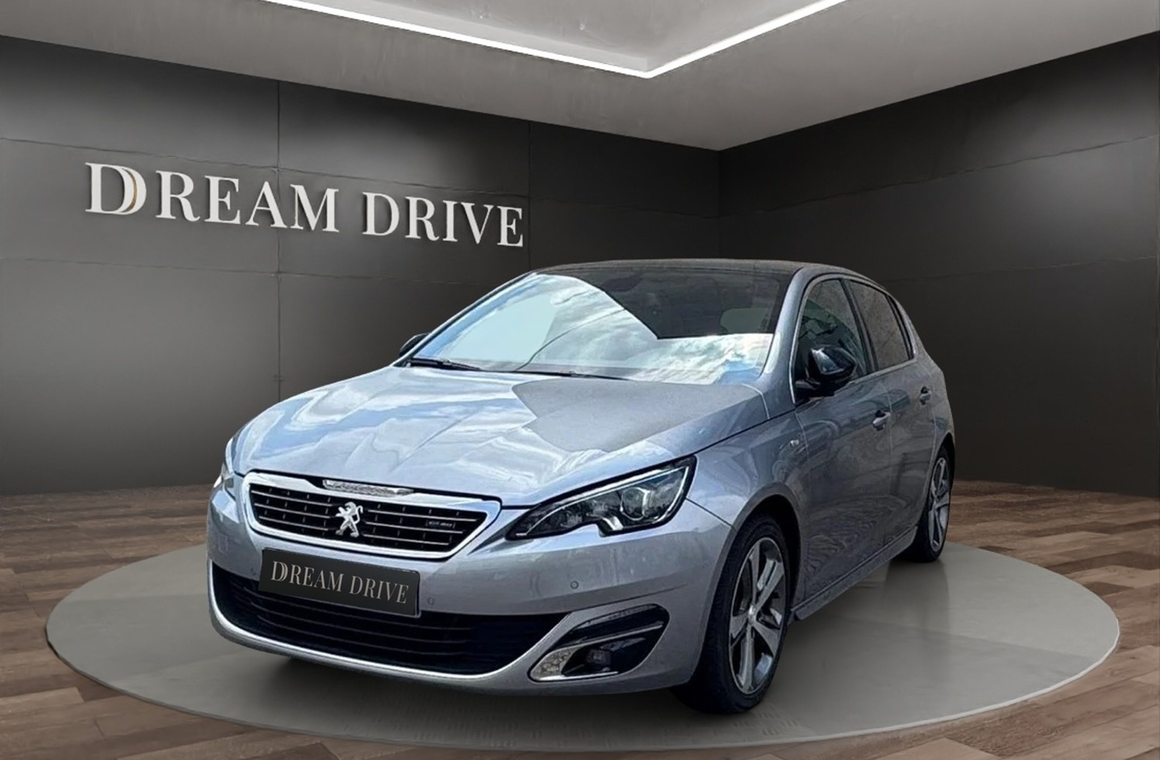 PEUGEOT 308 1.2 PureTech GT Line
