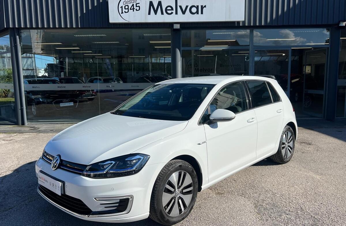 VOLKSWAGEN Golf e- AC/DC