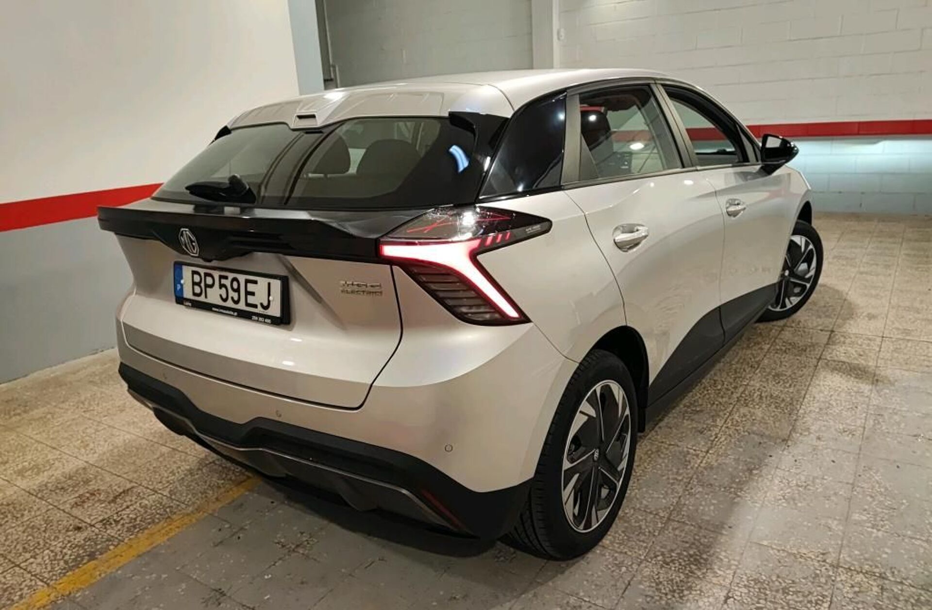 MG MG4 49 kWh Standard