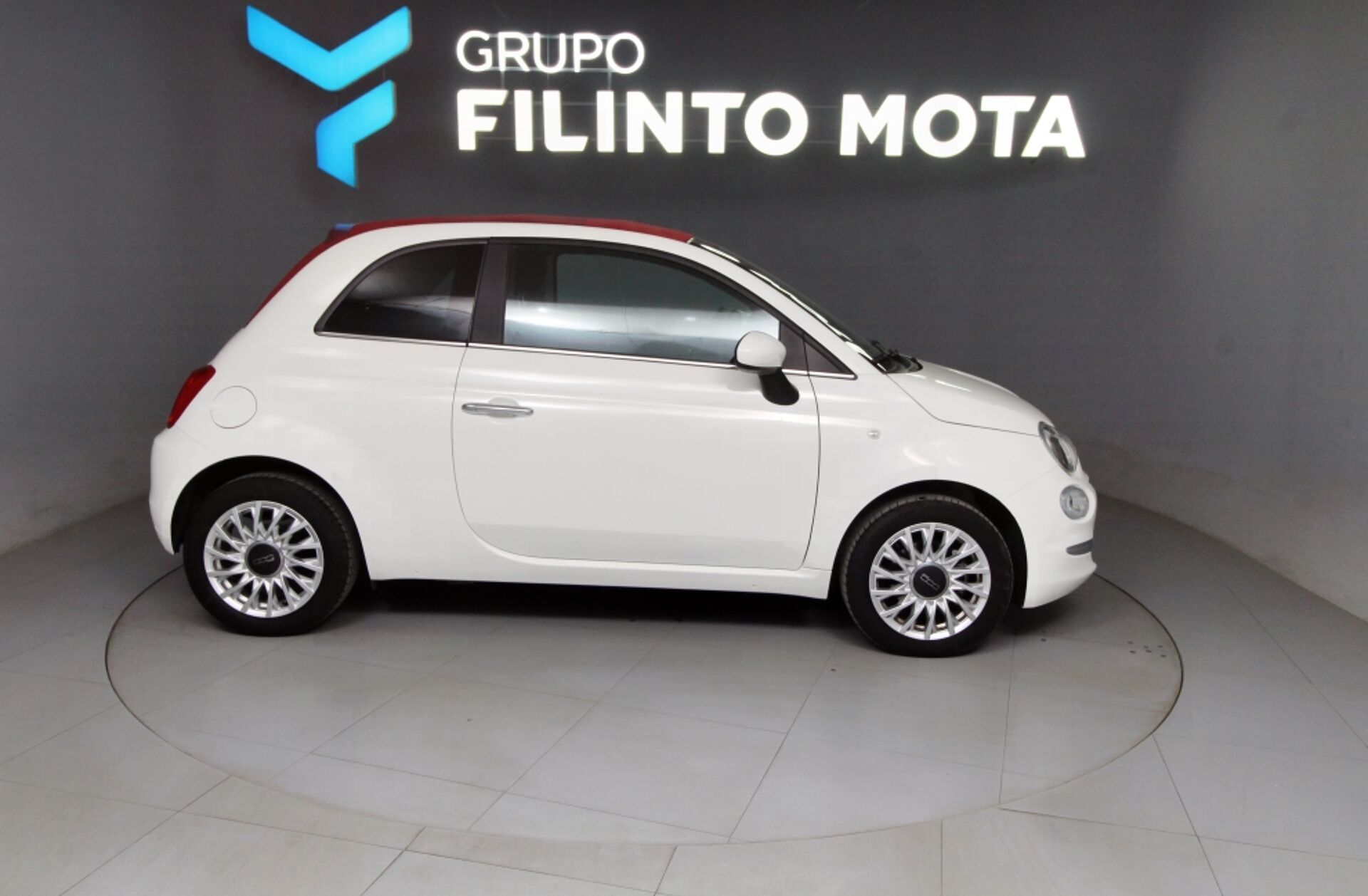 FIAT 500 C 1.0 Hybrid