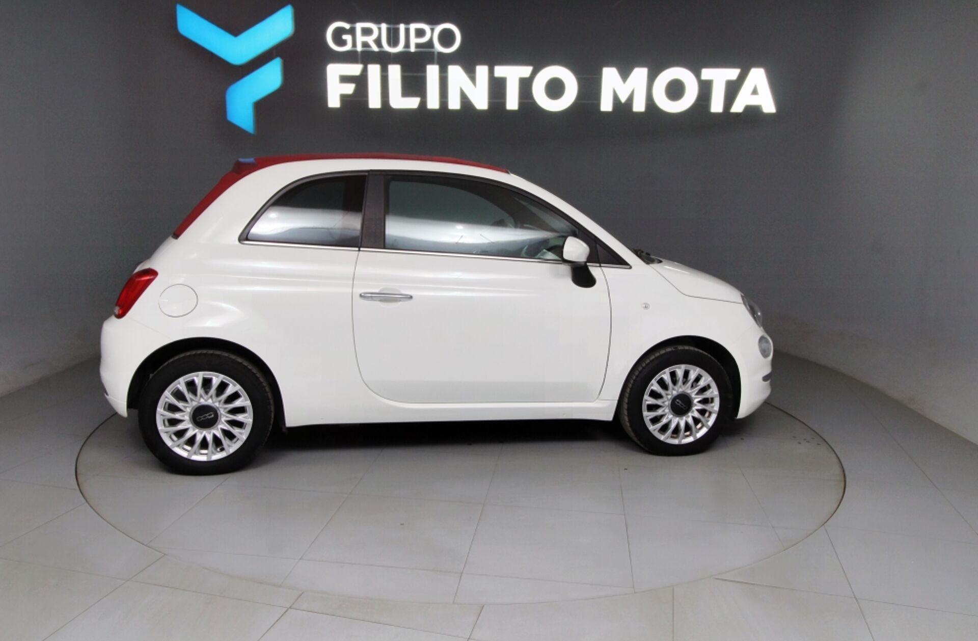 FIAT 500 C 1.0 Hybrid