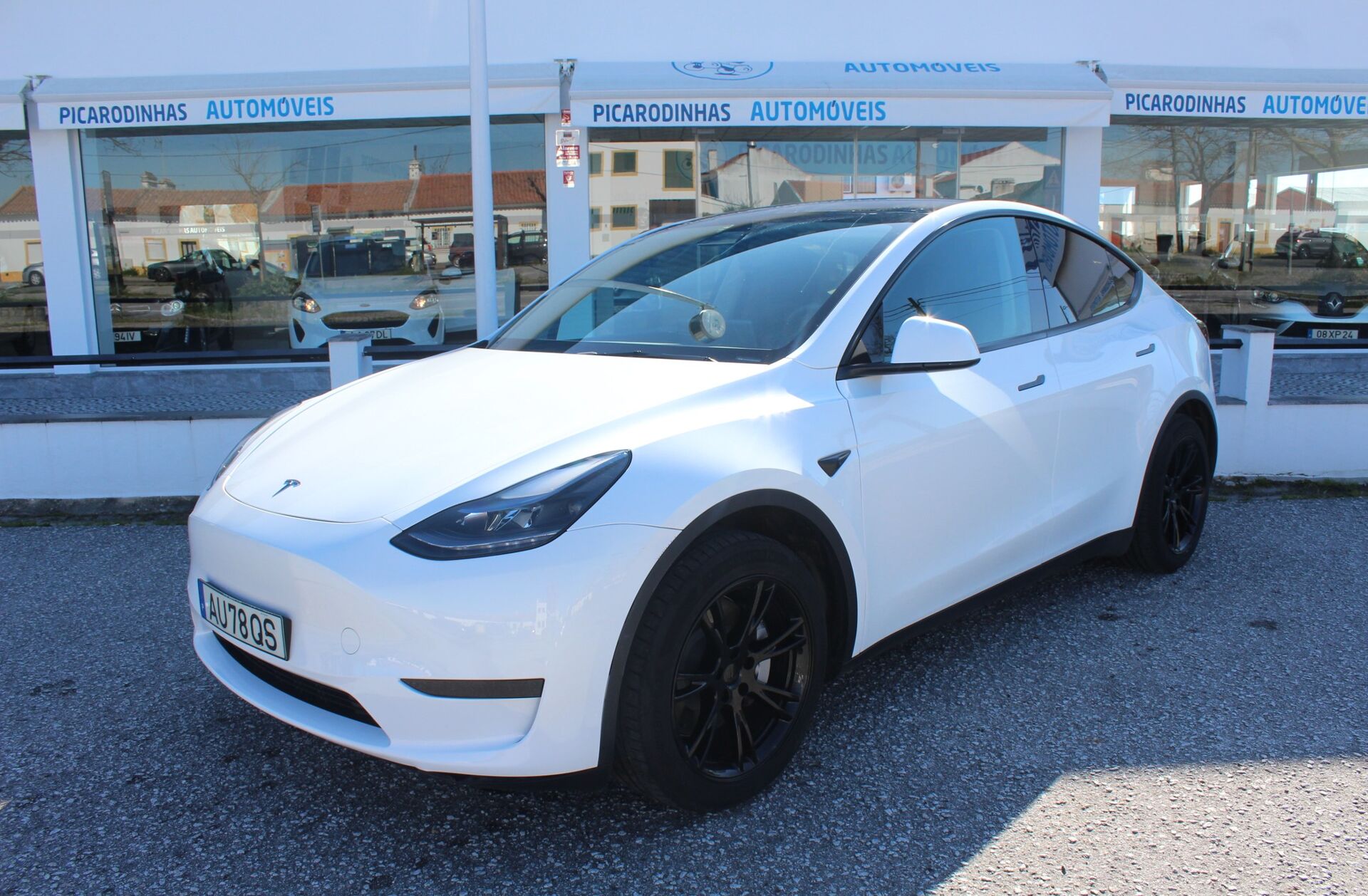 TESLA Model Y Tração Traseira