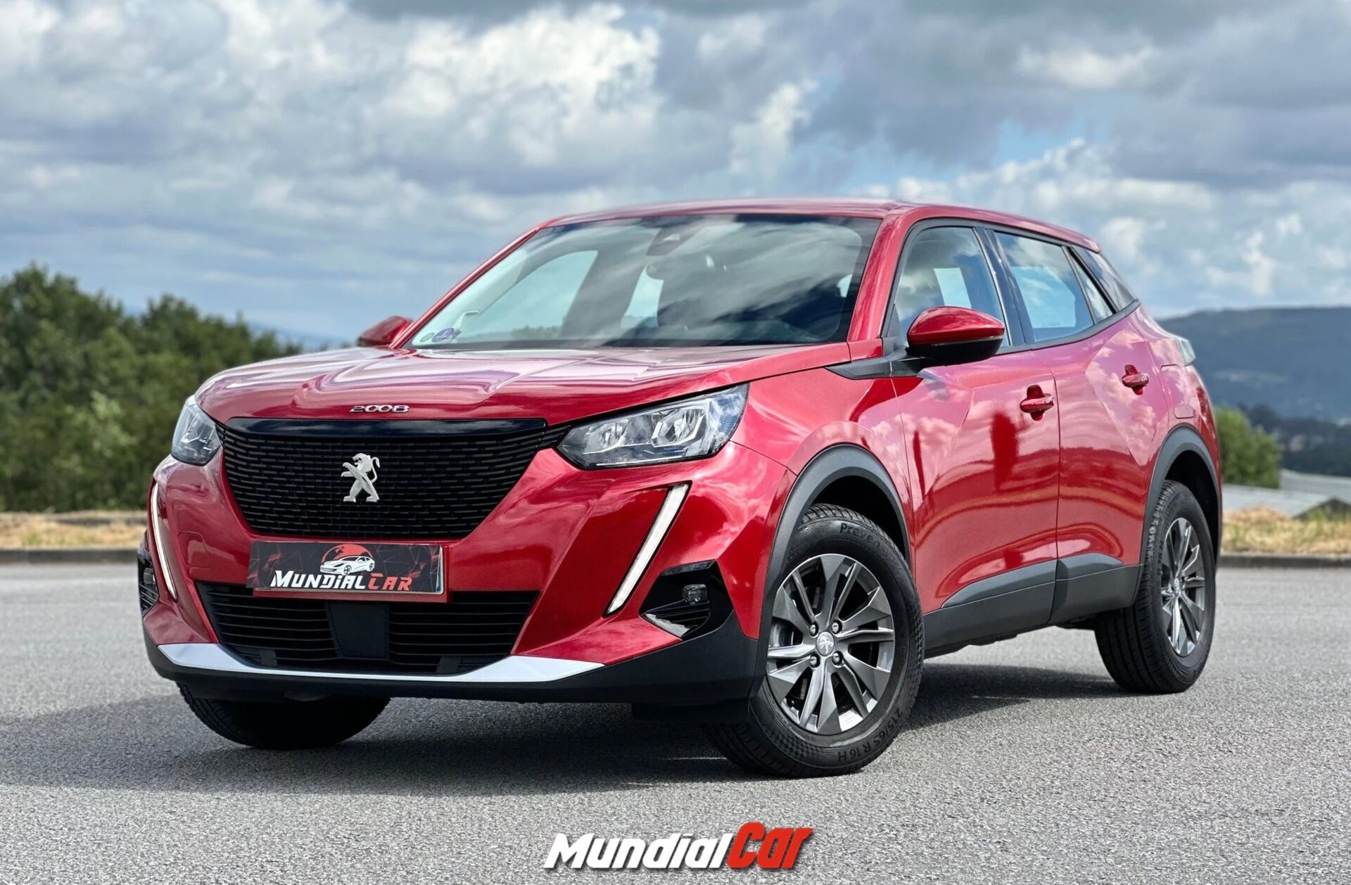 PEUGEOT 2008 1.2 PureTech Active Pack EAT8