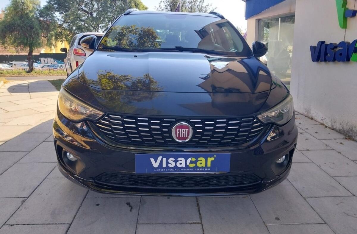 FIAT Tipo 1.6 M-Jet Easy DCT