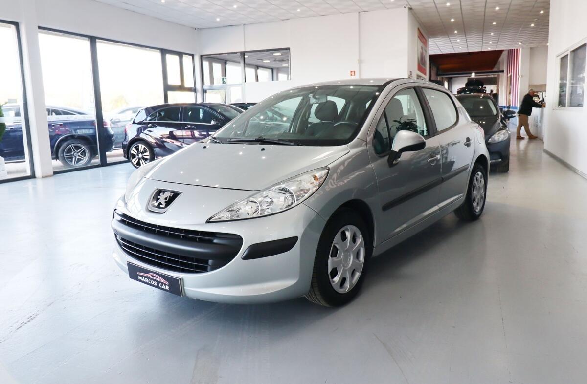 PEUGEOT 207 1.4 HDi Trendy