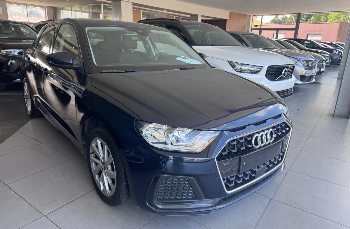 AUDI A1 SB 30 TFSI Advanced S tronic