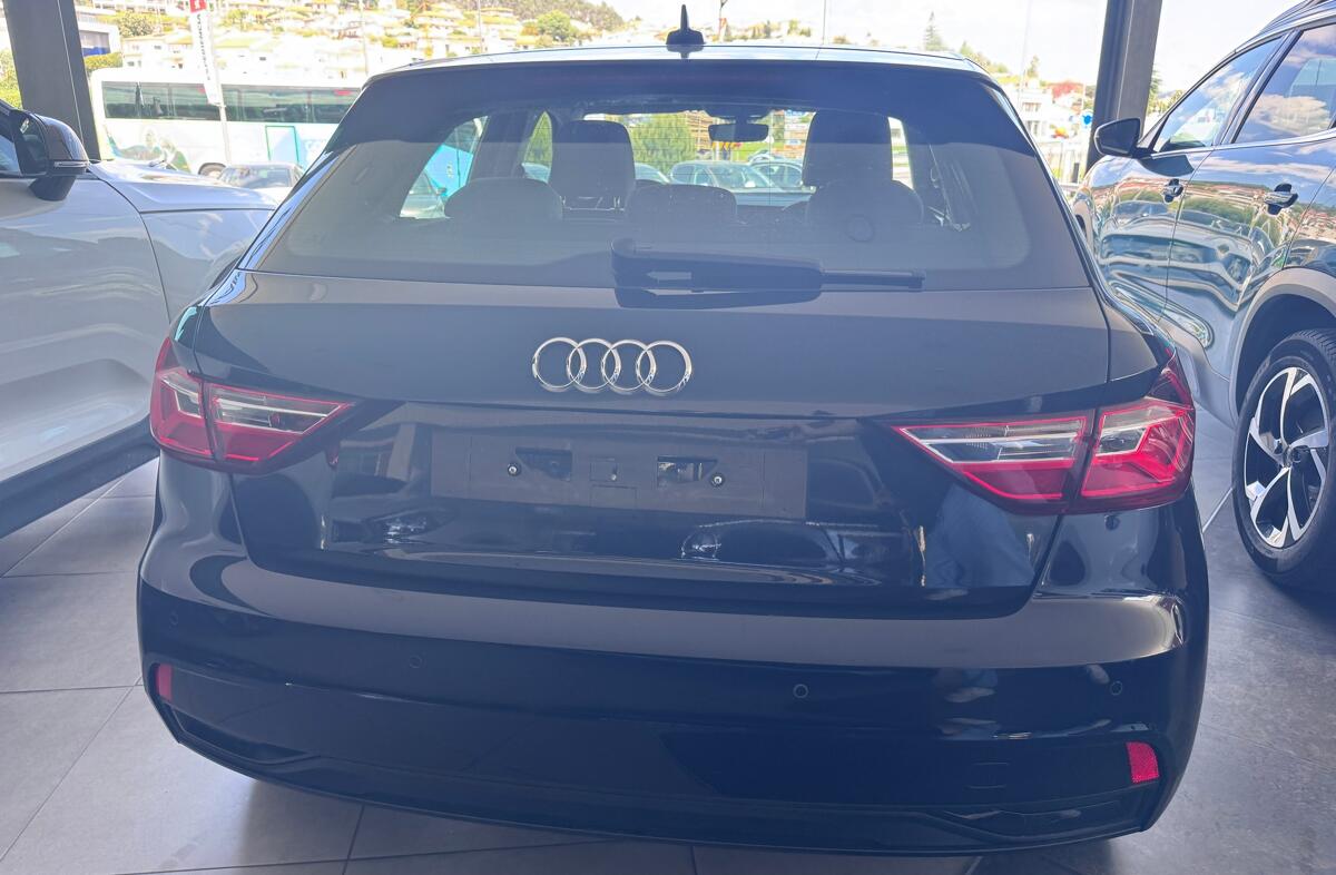 AUDI A1 SB 30 TFSI Advanced S tronic