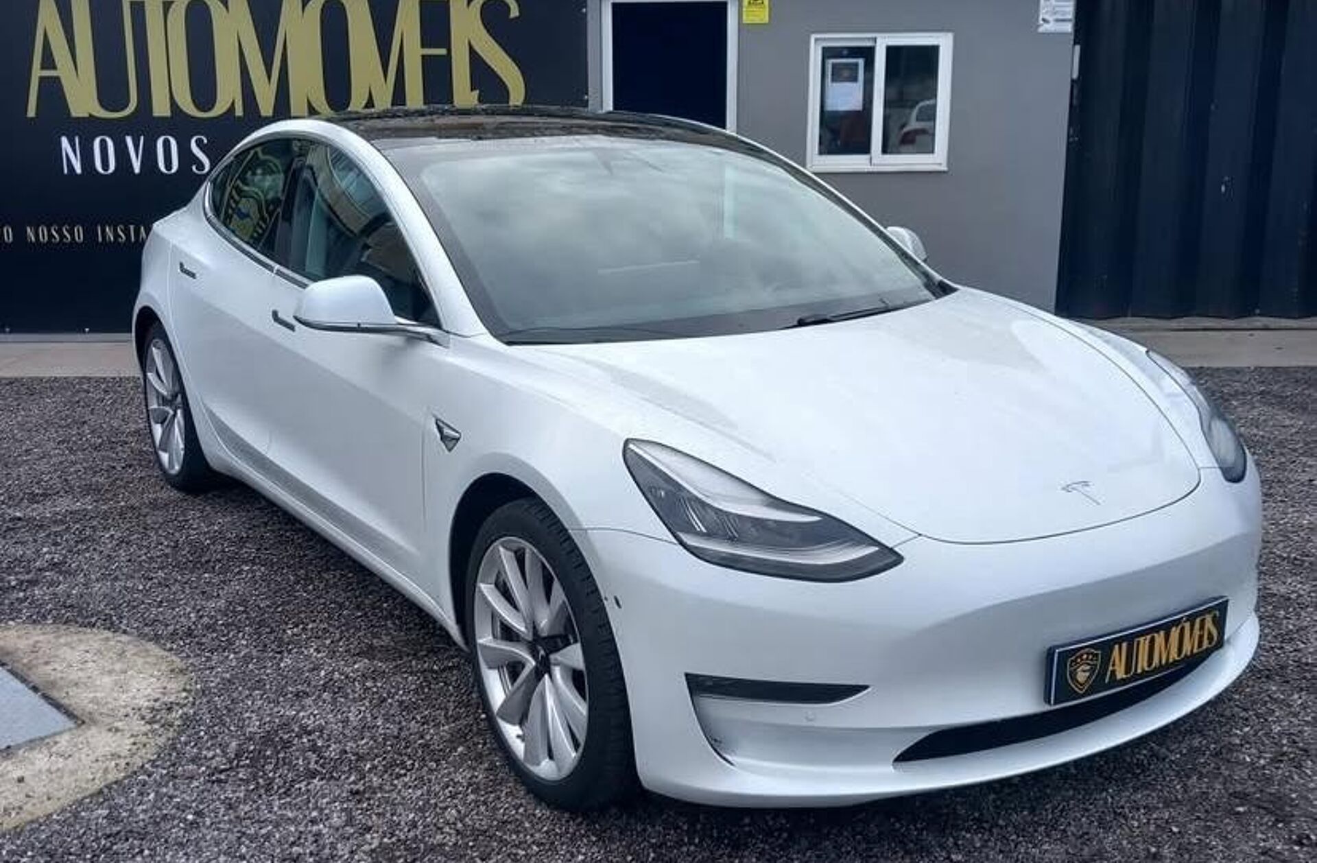 TESLA Model 3 Long-Range Dual Motor AWD