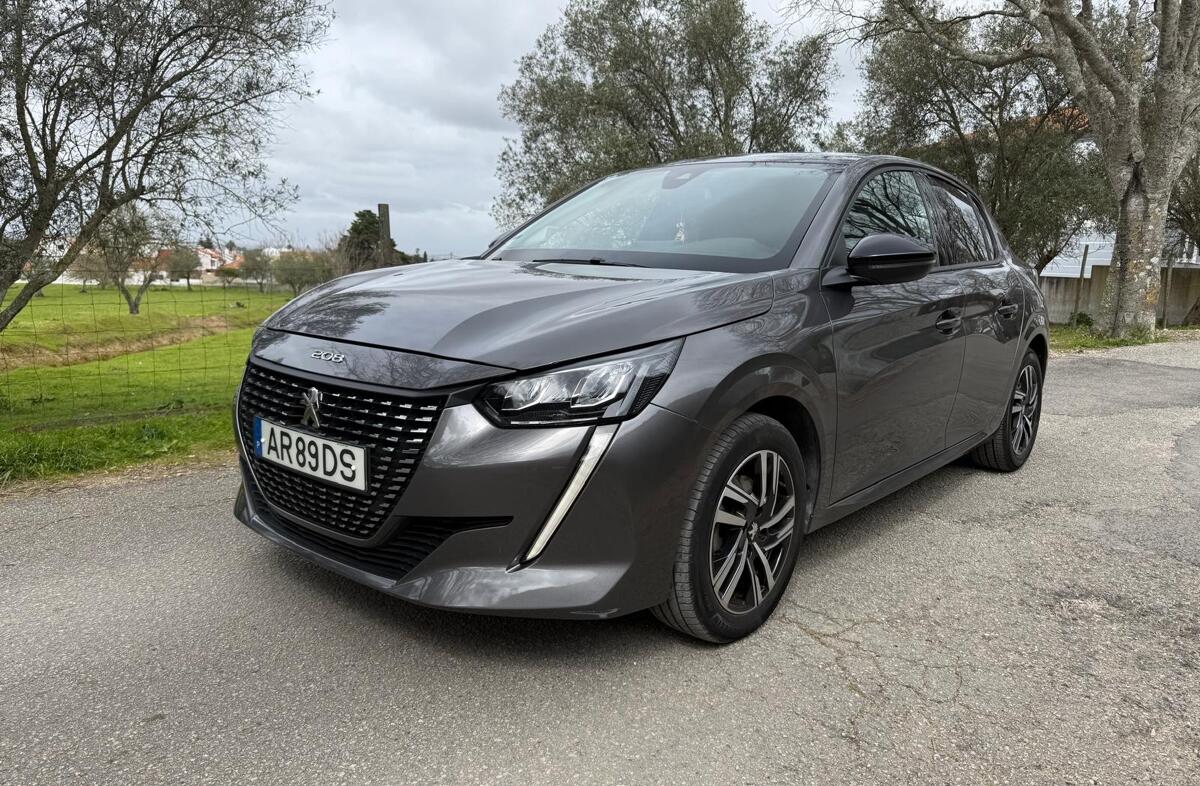 PEUGEOT 208 1.2 PureTech Allure Pack